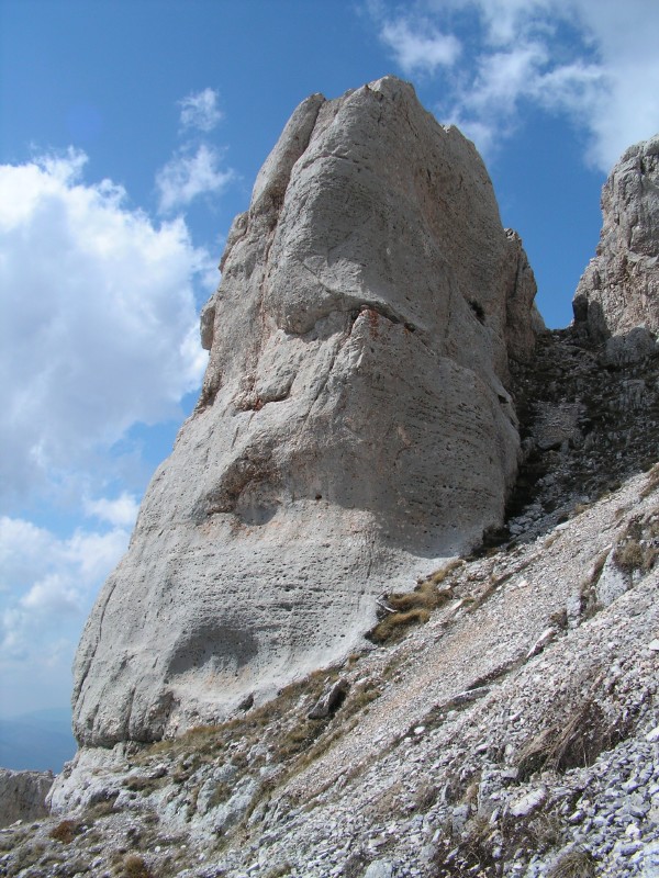 Masso sul Monte Bicco