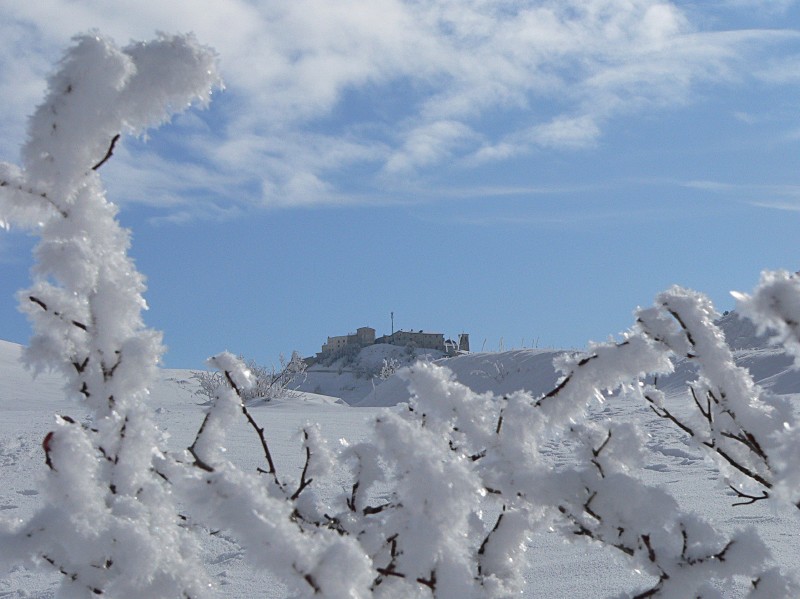 Cornice di ghiaccio
